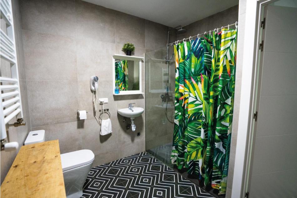 Off Beat Guesthouse - Self-Check-In - Sleep Conscious San Sebastian Luaran gambar